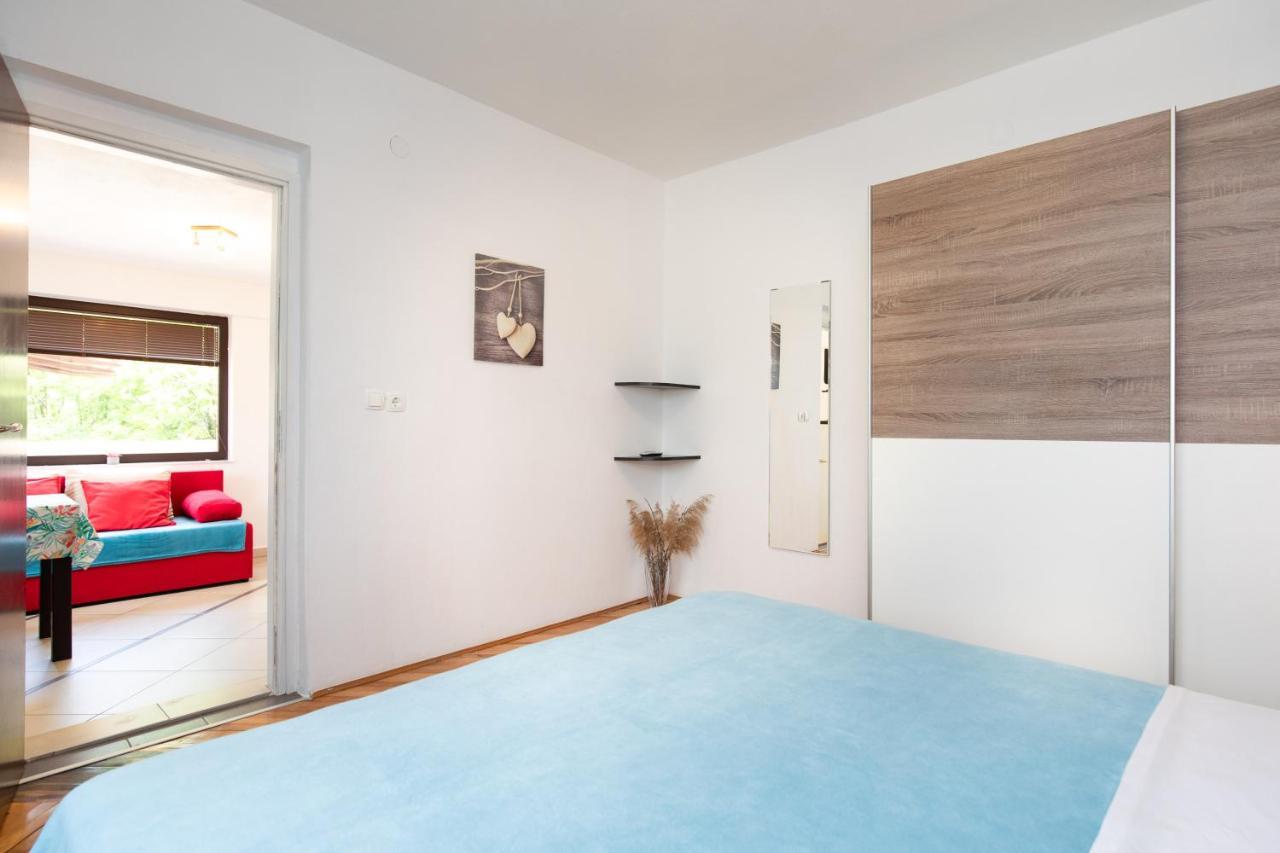 Apartment Linda Vrbnik  Extérieur photo
